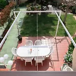 Uhc Casa Magnolia * Miami Playa