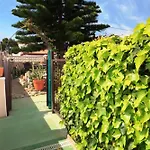 Uhc Casa Magnolia Miami Playa